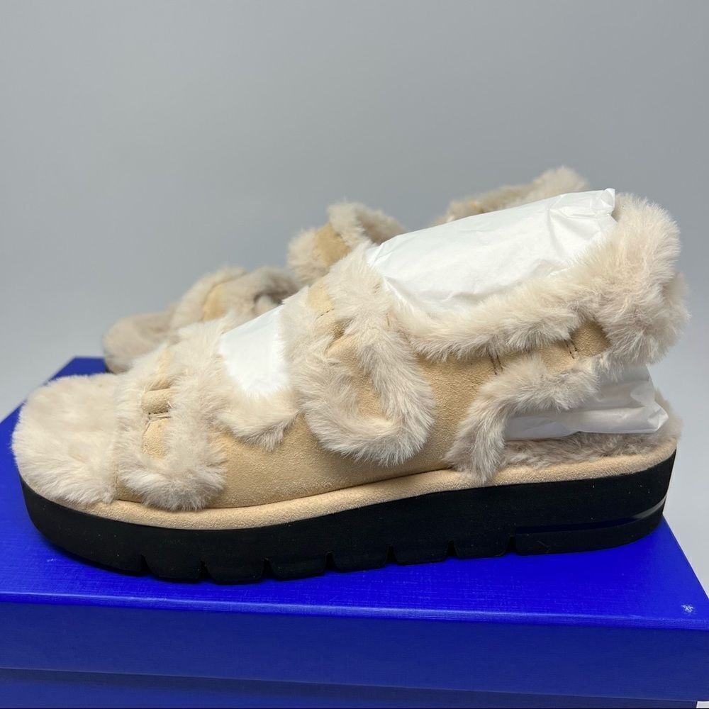 Stuart Weitzman Zoe Sandal - Picture 5 of 10